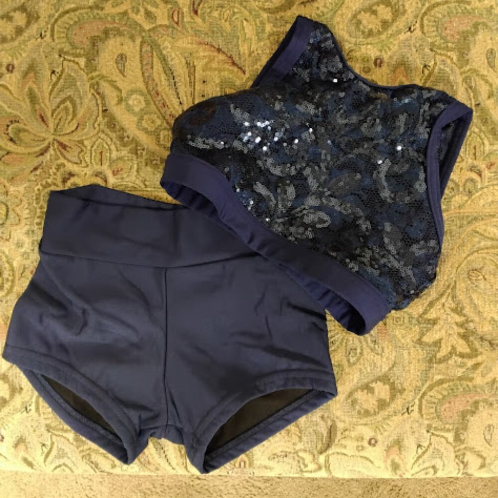 Details Dancewear two piece set